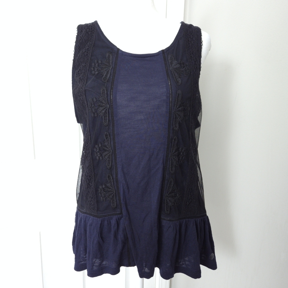 American Eagle Outfitters Women's  Dark Blue Lace Embroided Tank Top Size  L